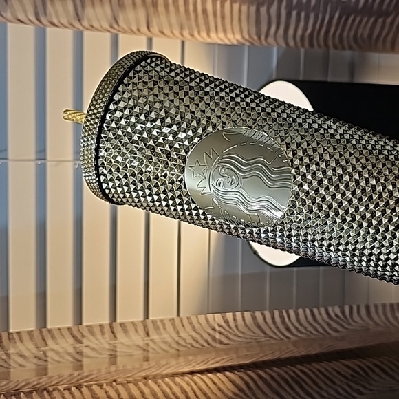 Giftable Starbucks Limited Edition Holiday Metallic Bling Cup - Picture 6 of 6